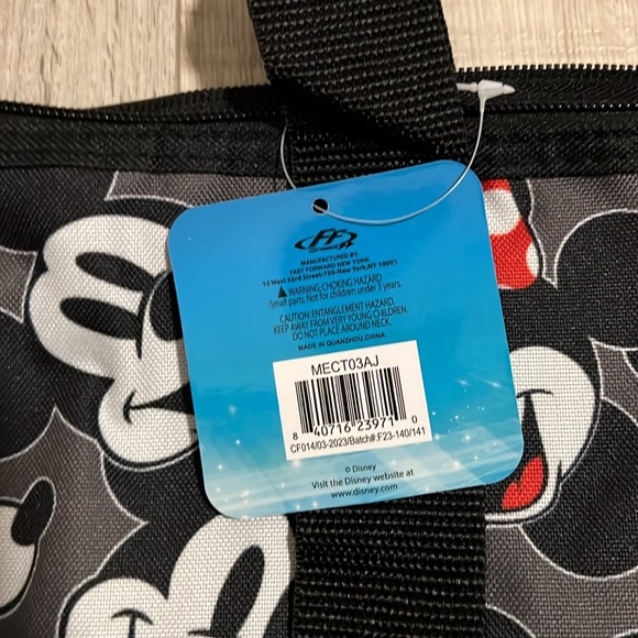 Disney Duffle Bag - Picture 8 of 10